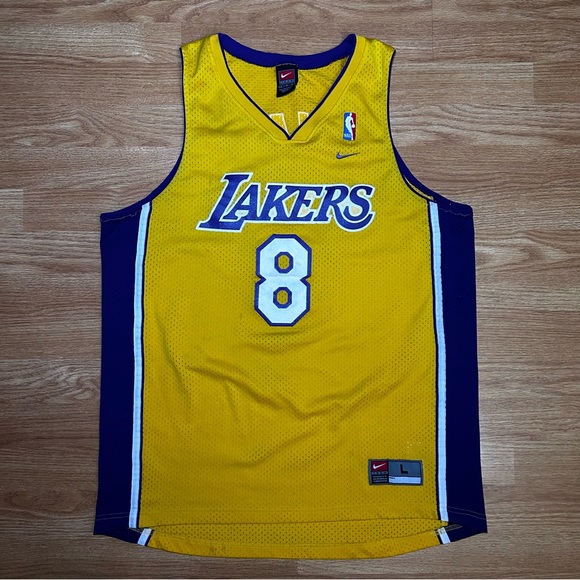 Vintage Nike Kobe Bryant #8 Los Angeles Lakers Mens Jersey - Picture 1 of 12
